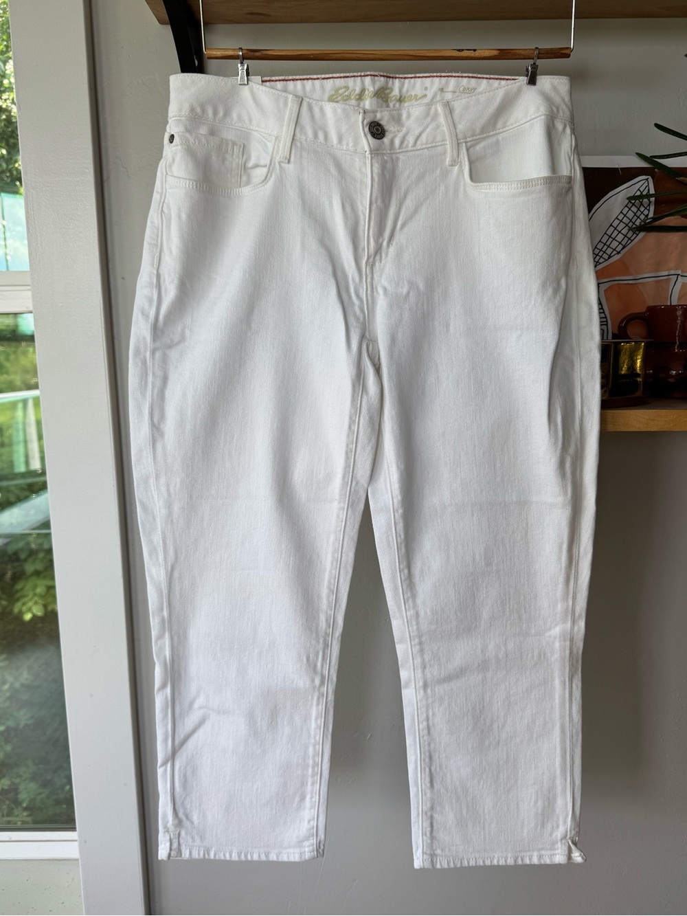 Eddie Bauer White Denim Ankle Capris Pants Curvy Fit Size 8 NWT